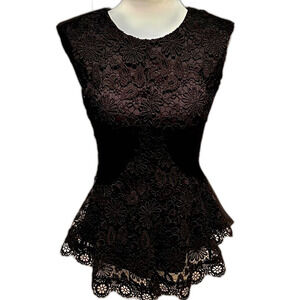 Zara peplum lace top size XS NWT